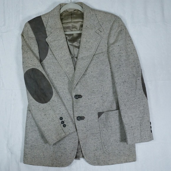 Vintage Tweed Blazer 40R-42R Gray Herringbone Elbow Patch Union Made Academia - Picture 1 of 16